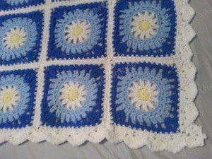 Blue Daisy Square Crochet Blanket Project